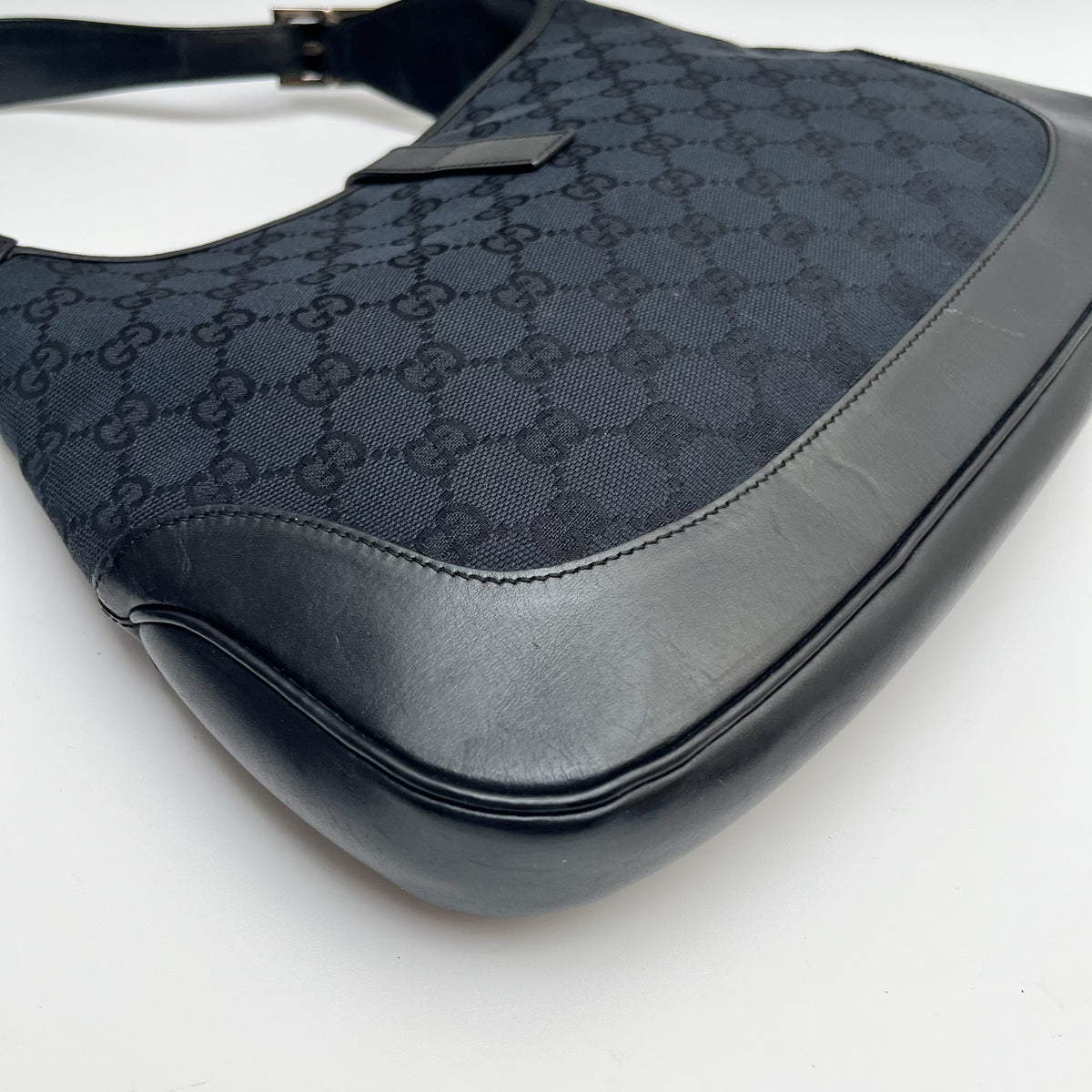 GUCCI 001 3306 Shoulder Bag GG Canvas Leather Black Authentic From Japan