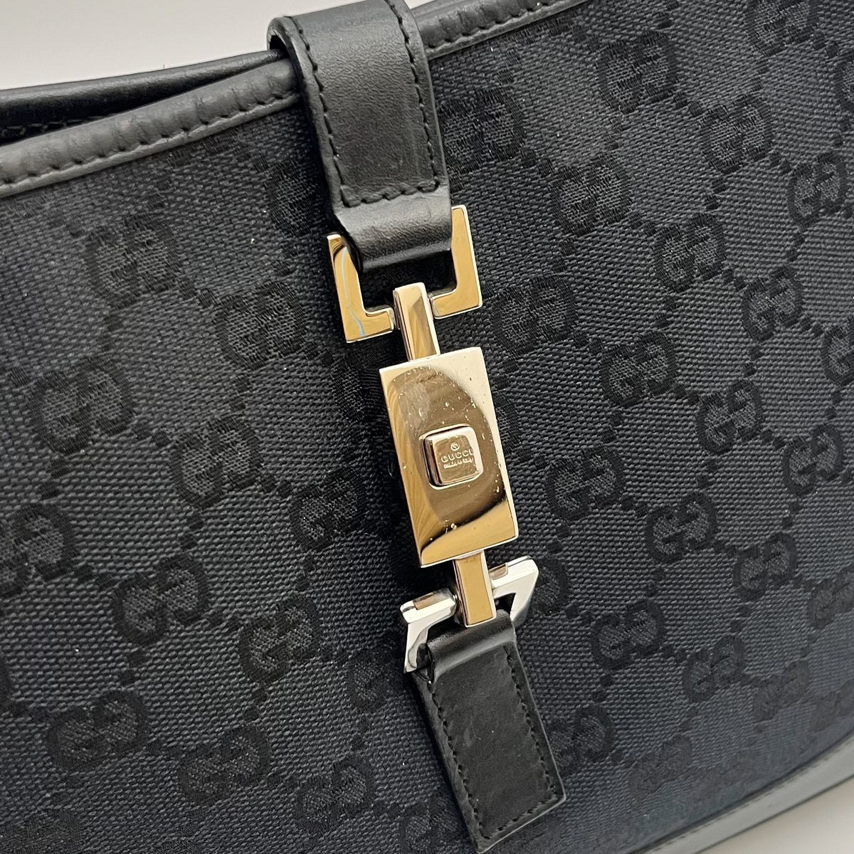 GUCCI 001 3306 Shoulder Bag GG Canvas Leather Black Authentic From Japan